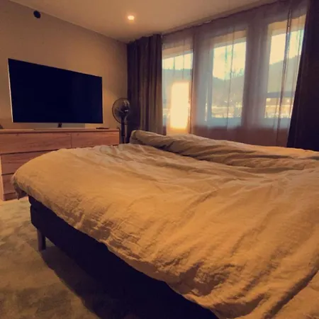 Penthouse With Sauna, Balcony And Free Coffe *